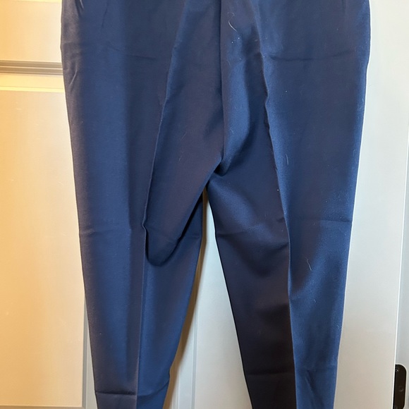 CAPRIS BRAND NEW Navy Blue - Picture 2 of 5